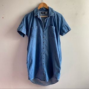 BDG blue medium wash denim cotton button down short sleeve shift shirt dress